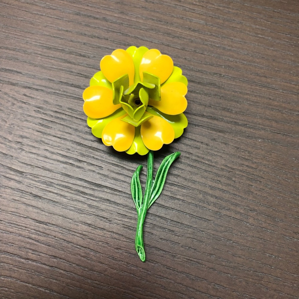 Vintage Flower Pin